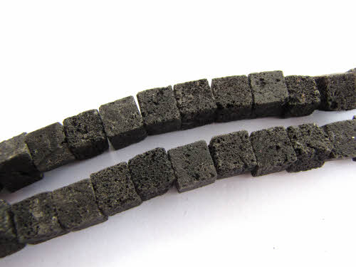 Lava Wrfel, schwarz, ca. 6x6mm